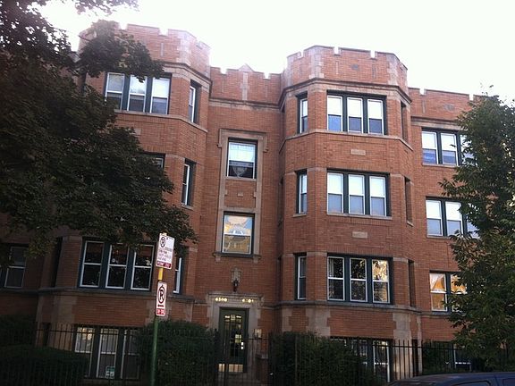 2nd image of 6304 N Claremont Ave APT G