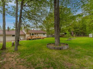 130 Middle Island Point Rd, Marquette, MI 49855