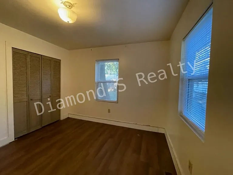 1301 N Fremont Ave — Photo 11