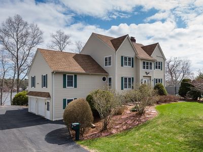 64 Phillips Rd, Pembroke, MA, 02359