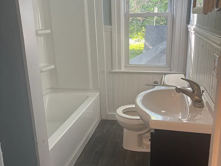 357 Keyes Ave #4 — Photo 7