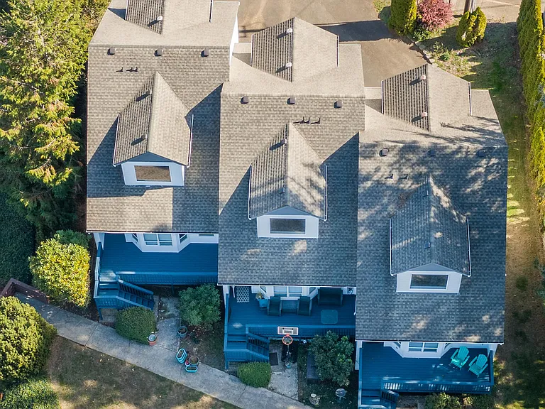 3979 NE Johns Ave — Photo 63