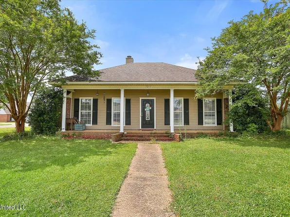 7217 Tumbleweed Dr, Byram, MS 39272