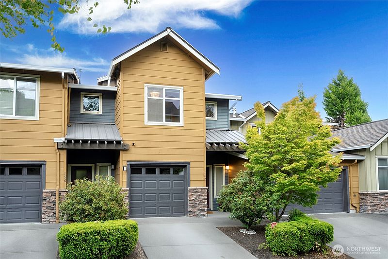 2nd image of 162 Cougar Ridge Road NW #1104