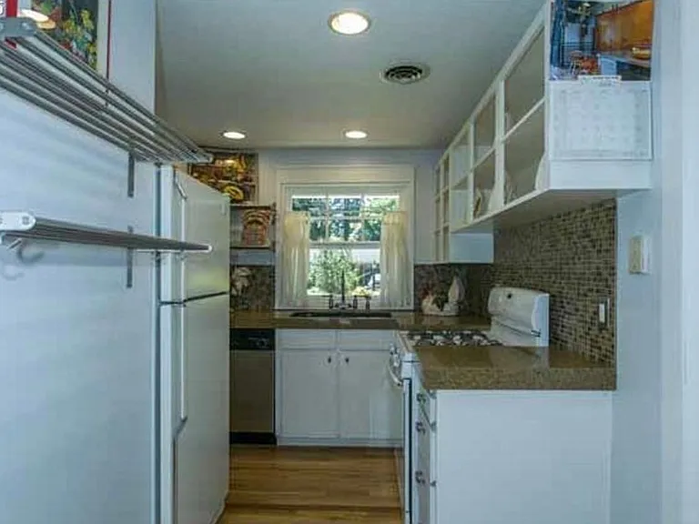 6053 Fernbrook St — Photo 7