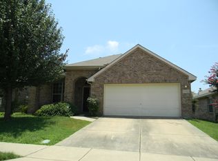 1716 Kittyhawk Dr, Little Elm, TX 75068