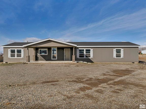 4th image of 5045 Pawnee Dr