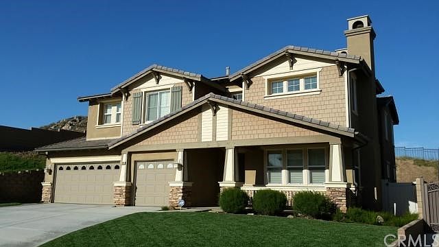 Beautiful 3 Car Garage Home