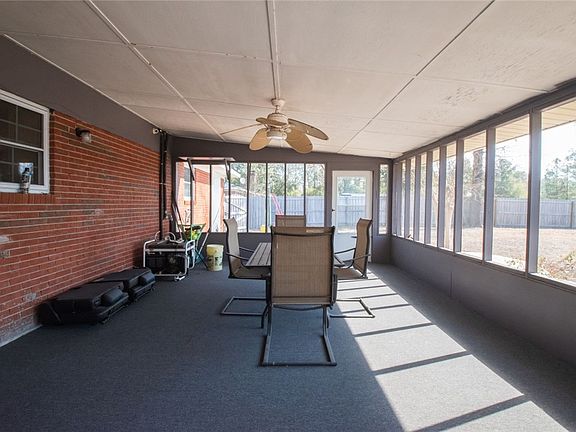 2nd image of 212 Wiregrass Rd