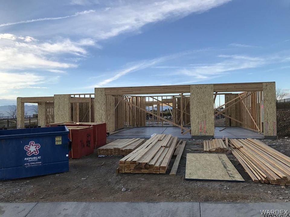 2nd image of 2529 Trade Wind Dr