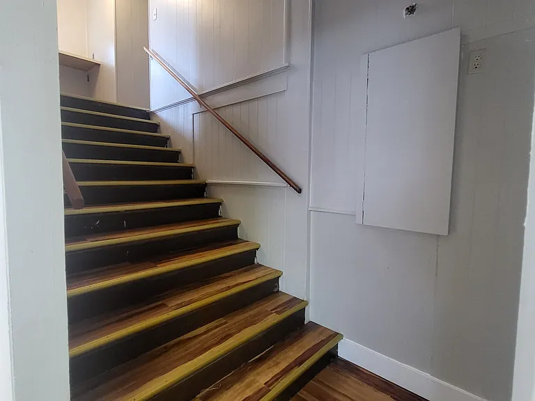 44-52 Webster St #3 — Photo 23