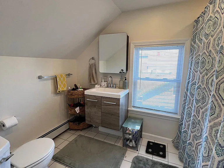 31 Richardson St #3 — Photo 4