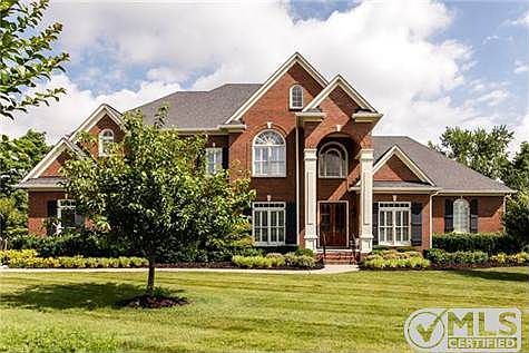 1st image of 1700 Richbourg Park Dr