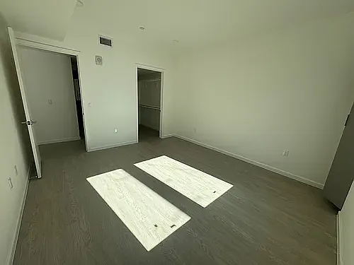 Doran Residences LLC — Photo 24
