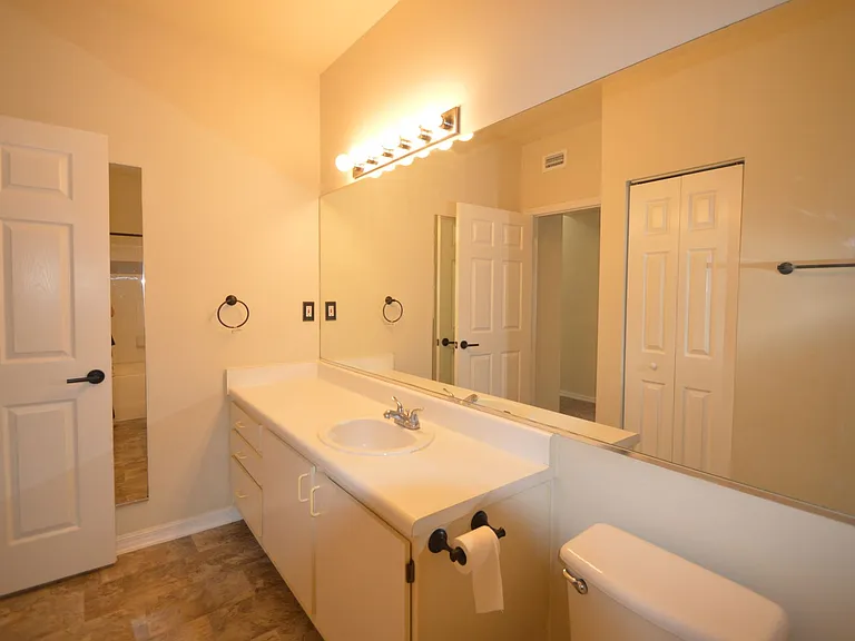 5616 Pinnacle Heights Cir #308 — Photo 11