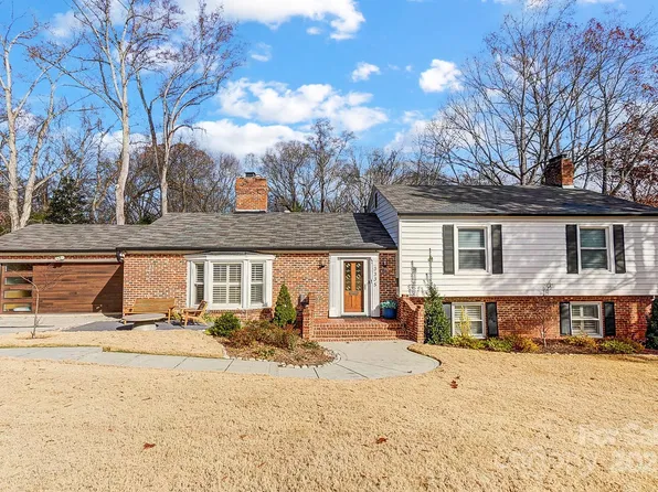 3335 Knob Hill Ct, Charlotte, NC 28210