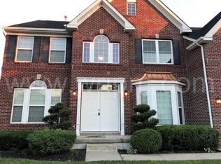 8 Twisting Ln, Sicklerville, NJ 08081