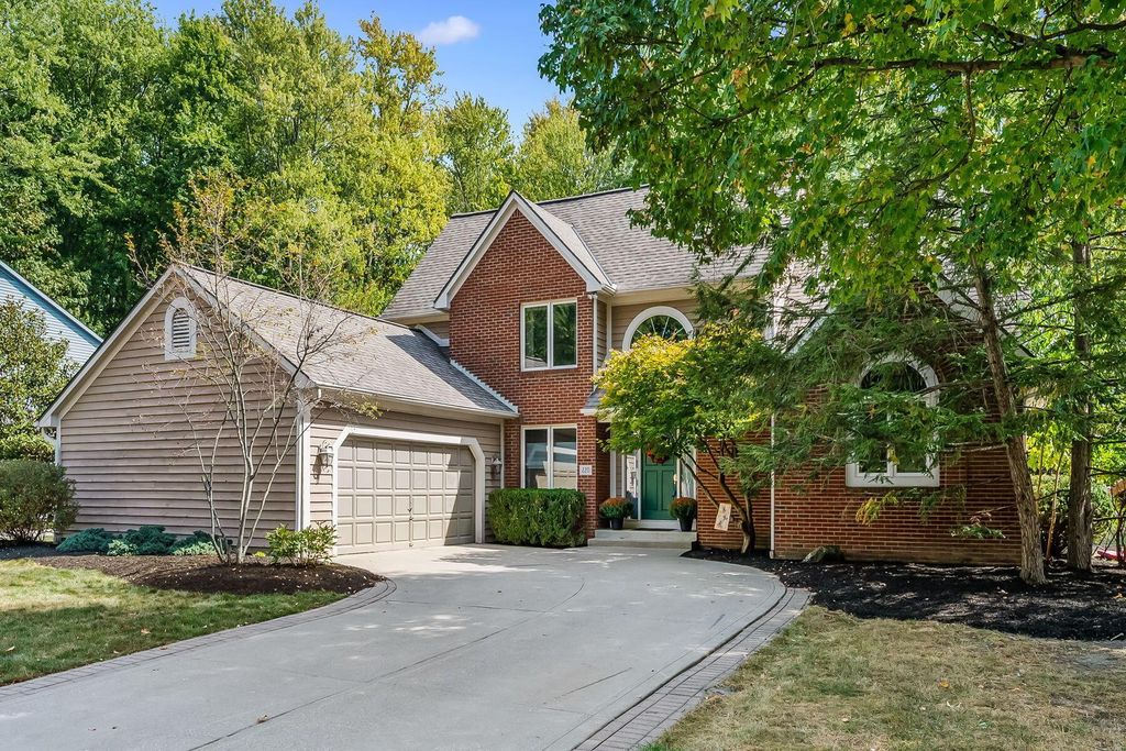 Real estate listing image