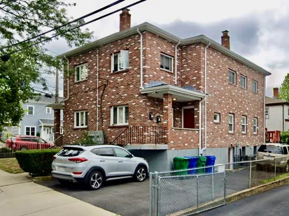 29 Fayette St #2, Newton, MA 02458