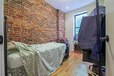 Rented by Evergreen Apartments BK