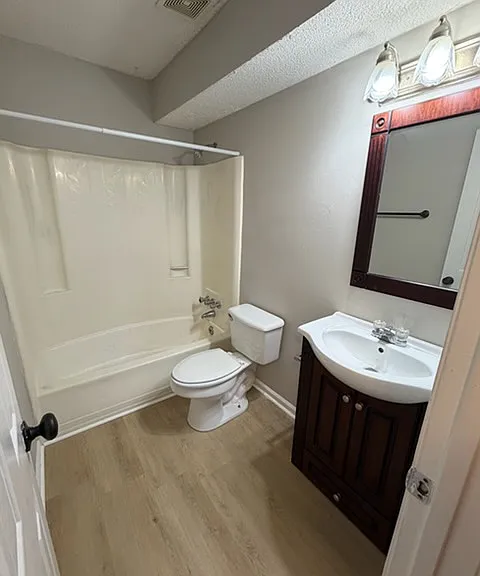 2201 W Jody Rd #5DUNIT-5D — Photo 5
