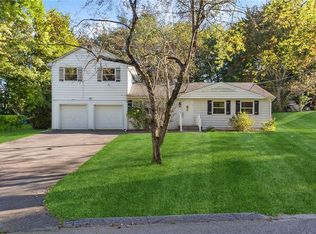 163 Weskora Rd, Yorktown Heights, NY 10598