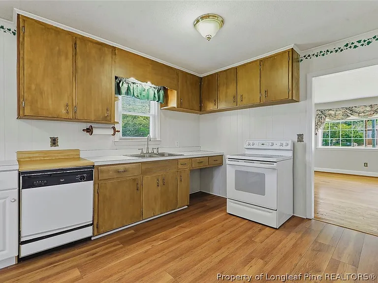 2902 Cornell Dr — Photo 8