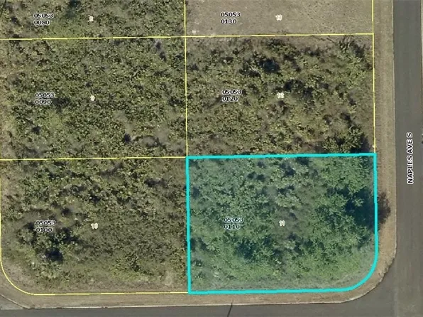 724 Naples Ave S, Lehigh Acres, FL 33974