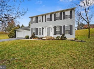 206 Gauge Ct, Stewartstown, PA 17363