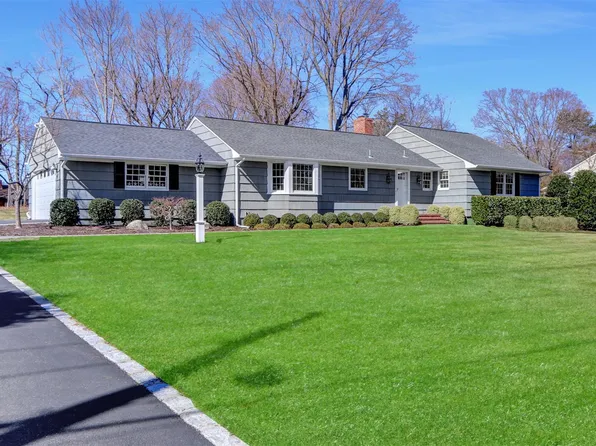 4 Linda Lane, Setauket, NY 11733