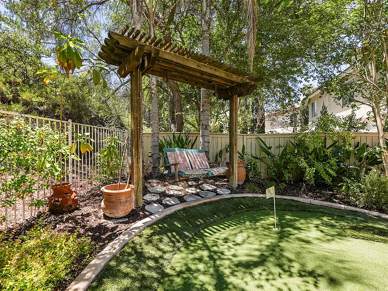 33389 Barrington Dr — Photo 33