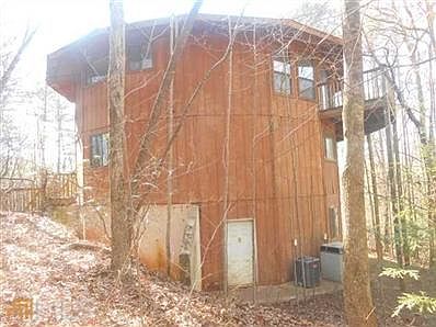 4th image of 100 Duffy Ln