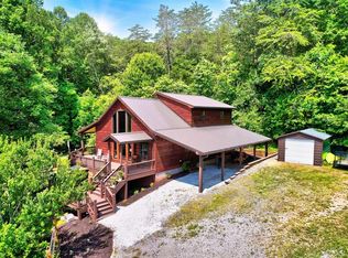 119 Cops Rd, Blue Ridge, GA 30513