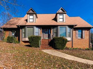 402 Pineway Dr, Birmingham, AL 35226