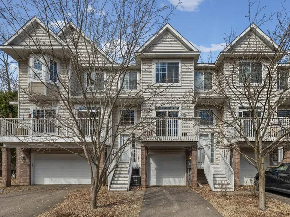 2320 Lower Afton Rd E Unit 423, Maplewood, MN 55119