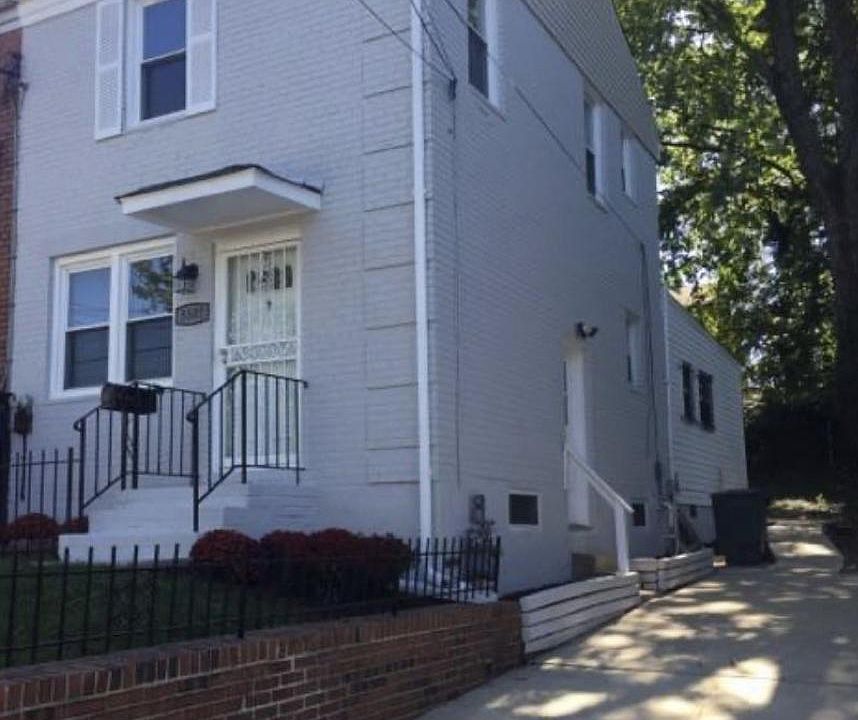 1st image of 5507 Bass Pl SE