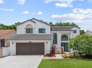 10037 Country Brook Rd, Boca Raton, FL 33428