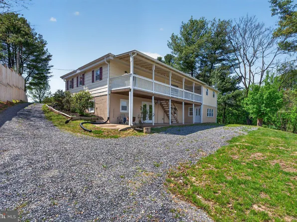 782 Shipyard Rd, Shenandoah, VA 22849