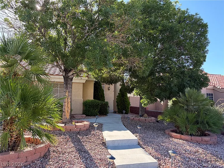 5708 Owl Butte Ct — Photo 2