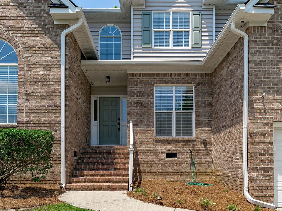 1st image of 113 Joseph Pond Ln