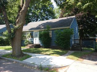 117 Vogel St, West Roxbury, MA 02132