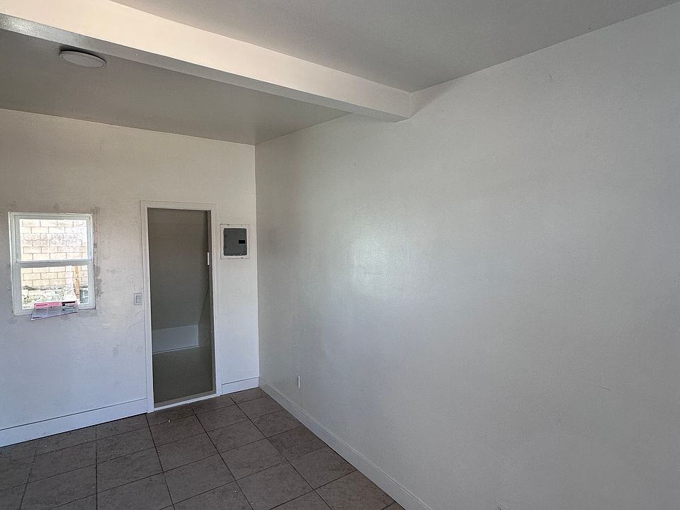1st image of 66563 Acoma Ave APT 5