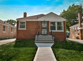 220 Bellwood Ave, Bellwood, IL