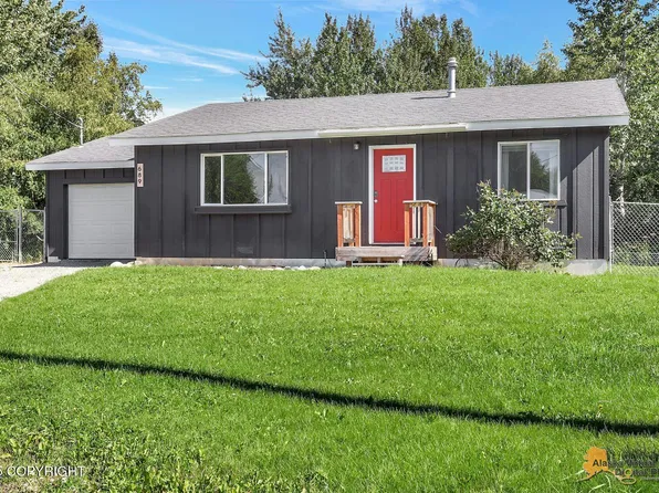 689 E Eklutna St, Palmer, AK 99645