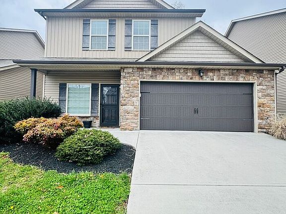 2nd image of 2317 Madeline Vine Ln