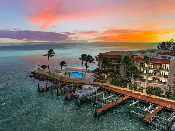 101 E Ocean Dr #C401, Key Colony Beach, FL 33051