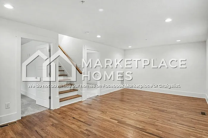 211 Briar Rd — Photo 16