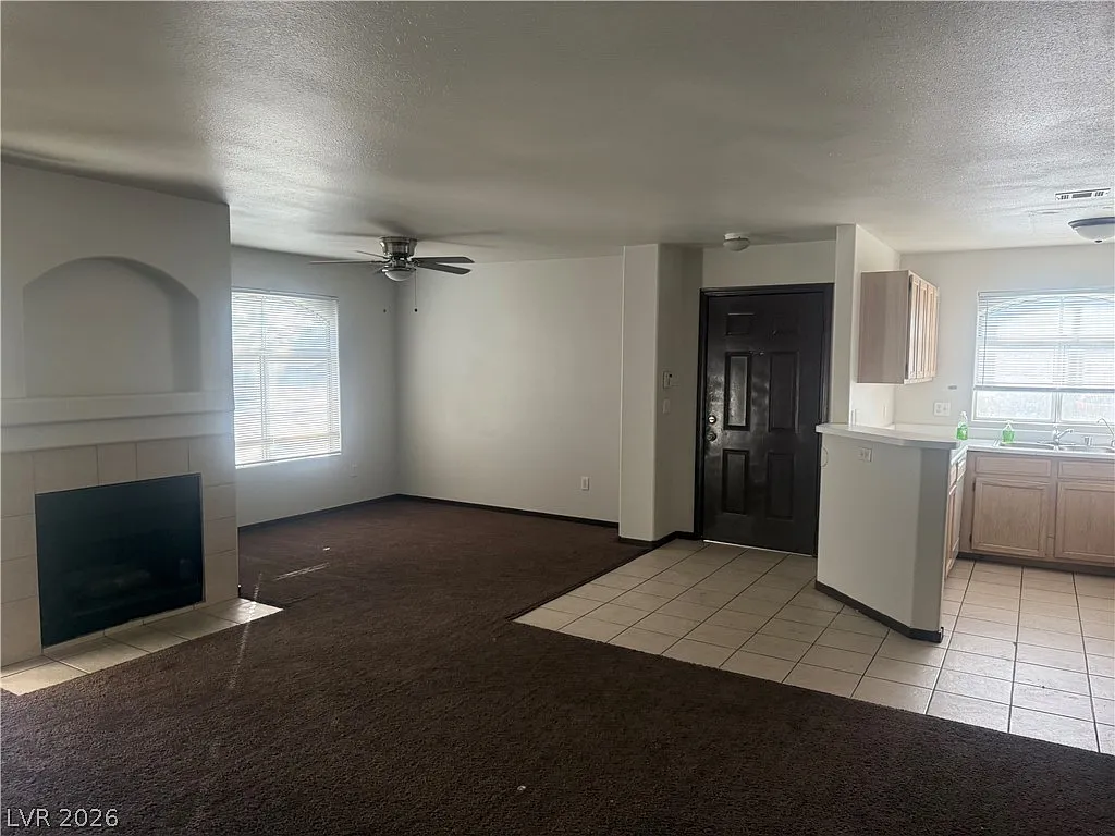 2 bed, 2.0 bath, 1081 sqft, $1,200 — Photo 4