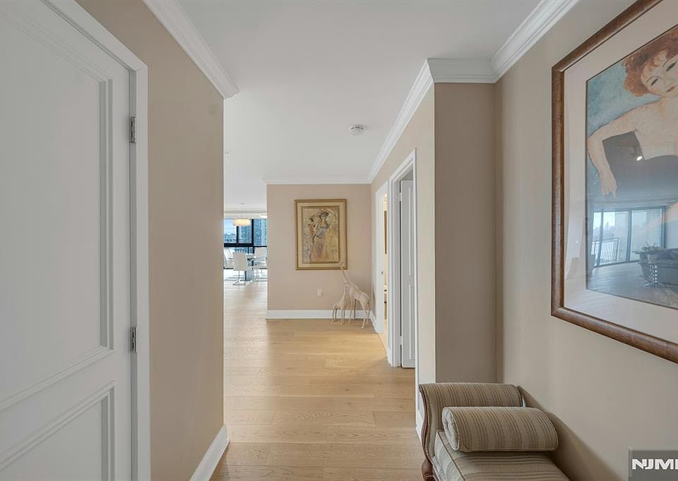 1st image of 1500 Palisade Ave #15F