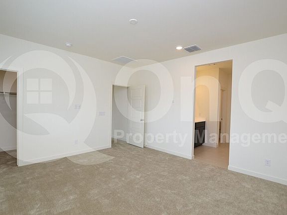 4th image of 683 E Emerald Dr